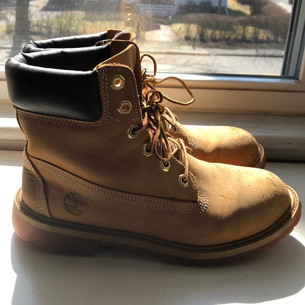 Timberland Boots Youth Size 6